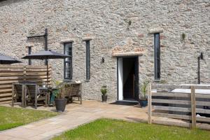 The Linhay, Higher Yalberton Farm