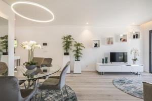 Contemporary Residence B by Homie