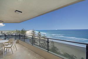 Clubb Coolum Beach Resort Sunshine Coast