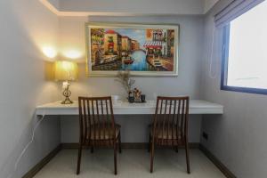 Warm Stay in City Center