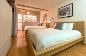Casa Condesa Amatlan 84 by Riberana