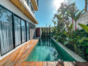Villa Nakula - Designer Canggu 3 Level Villa ONLY 5 mins to Beach