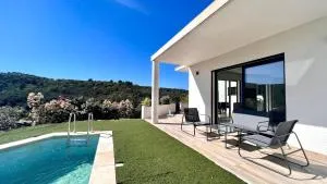 Villa contemporaine bord de mer Saint Aygulf - Fréjus