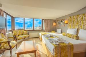 Tashkonak Studio Suites