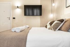 Romantic getaway studio in the center by REMS