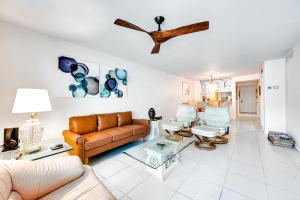 Waterfront Marco Island Condo Less Than quarter Mi to Beach!