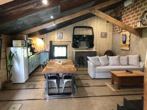 Appartements La Garconniere : photos des chambres