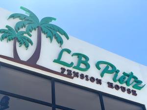 LB Pietz Pension House