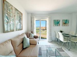 Apartamento luminoso con vistas al mar