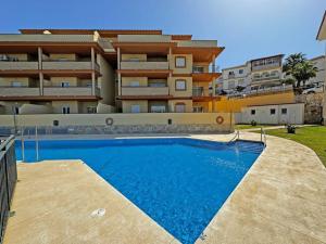 Apartamento luminoso con vistas al mar