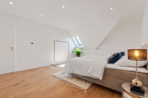 LAM Mockingbird - Terrace - AC