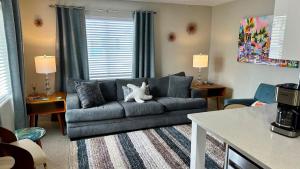 Turtle Nest 6 - Quick Walk to Beach