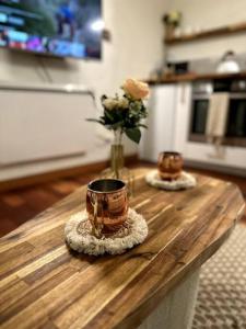 LES SEYCHELLES, T2, Hyper Centre, Cours intérieure