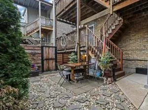 Chicago North Shore Nest - Howard District