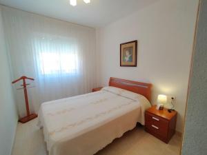 ACV - Playa Coral I-2ª linea planta 6 norte