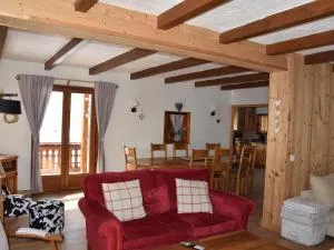 Luxueux chalet ensoleillé, ski aux pieds, près des pistes et du centre. - FR-1-464-169 - Planay