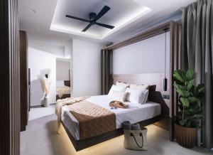 Alcyone Studios and Apartments