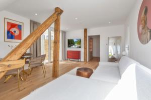 LAM Bubblegum - Terrace - AC