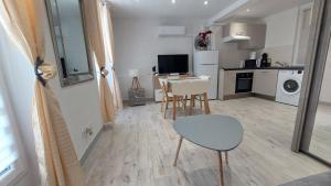 Studio lumineux avec parking proche Monaco, Nice, plage et gare
