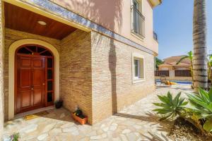Villa Serendipity con piscina privada con juego de salon 10 Pax HHH