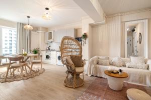 Boho Waves - Infinity Pool & Spa Resort