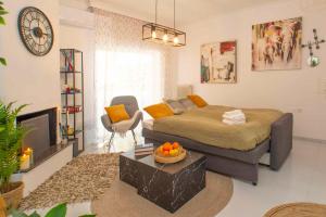 Top floor apartment in Chalkida