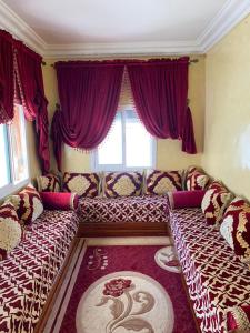 old city apartment + free couscous on Friday