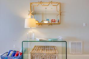 Beach Access and Boardwalk Condo in Dauphin Island