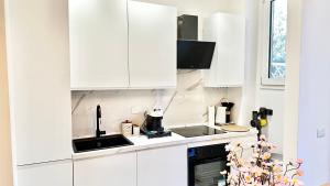 Appartamento d’arte, L’OASI