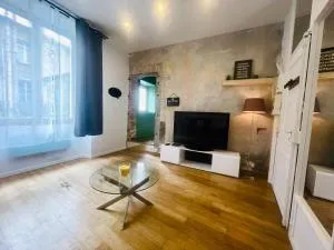 Ruby- Quai St Laurent- Bastille - La Tronche