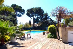 House with pool in Bandol
