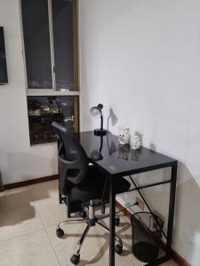 El Poblado, Medellín con Piscina, gym, cómodo, linda vista.