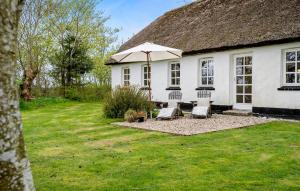 Amazing Home In Ulfborg With Kitchen