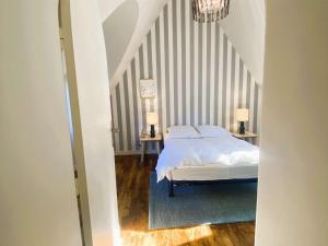 Maisons de vacances Maison 5 chambres a 150 m de la plage, renovee, jardin, proche restaurants et commerces - FR-1-481-161 : photos des chambres