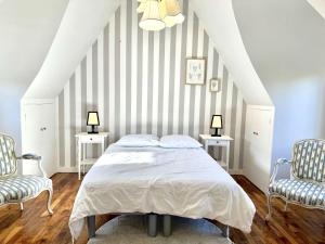 Maisons de vacances Maison 5 chambres a 150 m de la plage, renovee, jardin, proche restaurants et commerces - FR-1-481-161 : Maison de Vacances