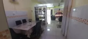 Homestay Bandar Putera 2 Klang - Teluk Panglima Garang