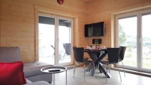 Wellnorama 1 - WellnessFerienhaus mit Pool, Sauna und eigenem Whirlpool mitten in Deutschland
