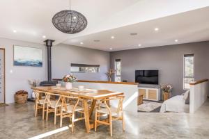Woodlands Villa – family bush escape