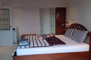 sombat condo seaview 1 bedroom 71