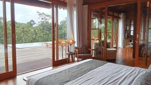Villa Taman, 2BR Villa With Breathtaking Rice Paddy View