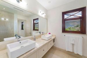 Infinity House villa