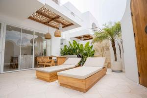 Las Casas Villa Canggu - Private Pool -