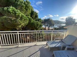 Aleatico, appartement T3 climatisé 50 m de la plage