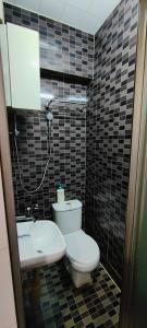 Four Seasons Hostel