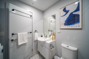 Paradiso on Bent - City Chic near Rundle Mall