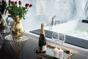 Apartament Jacuzzi - Chylonja