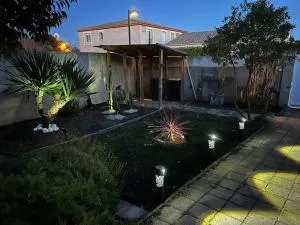 Maison au calme arborée - سانت أون