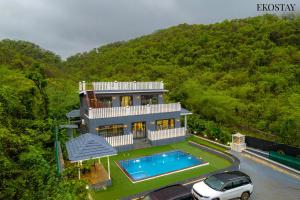 EKOSTAY - Serene villa