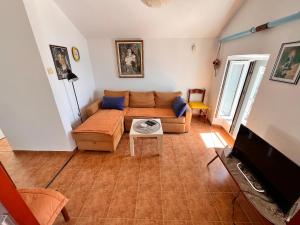 Apartments LIDO Petrovac