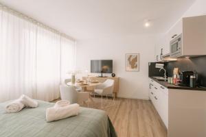 5 Min Central 1 Room Apartment - Opera